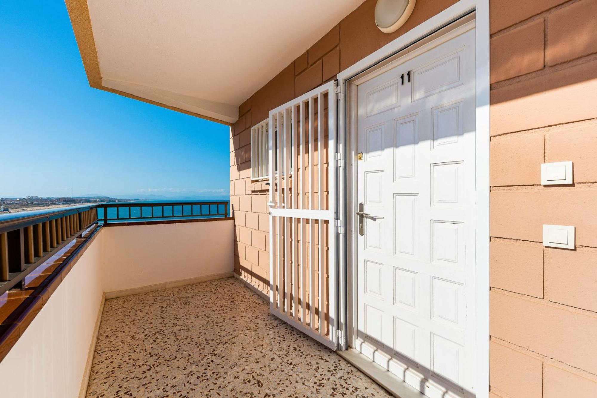Balcon Mediterraneo Sunrise Torrevieja Extérieur photo