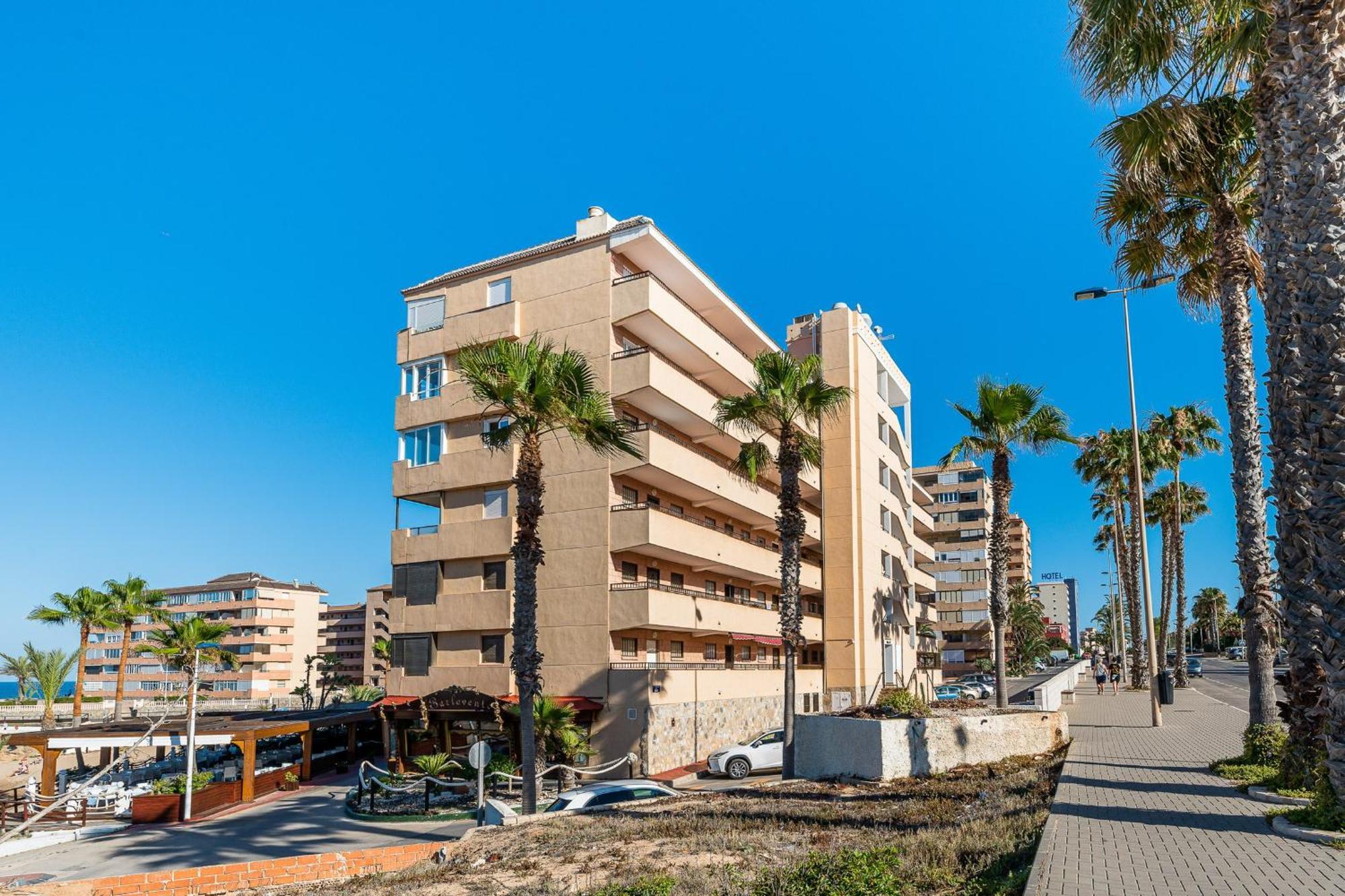 Balcon Mediterraneo Sunrise Torrevieja Extérieur photo