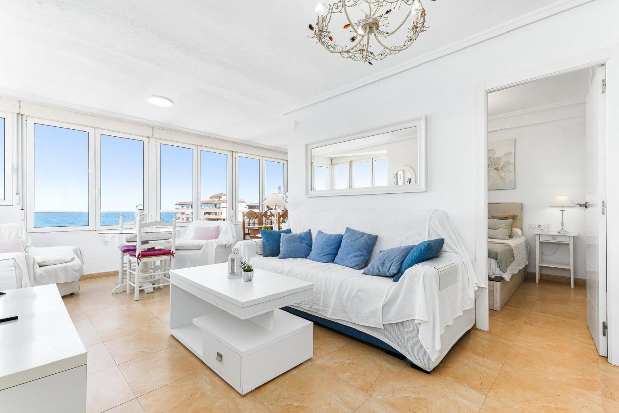 Balcon Mediterraneo Sunrise Torrevieja Extérieur photo